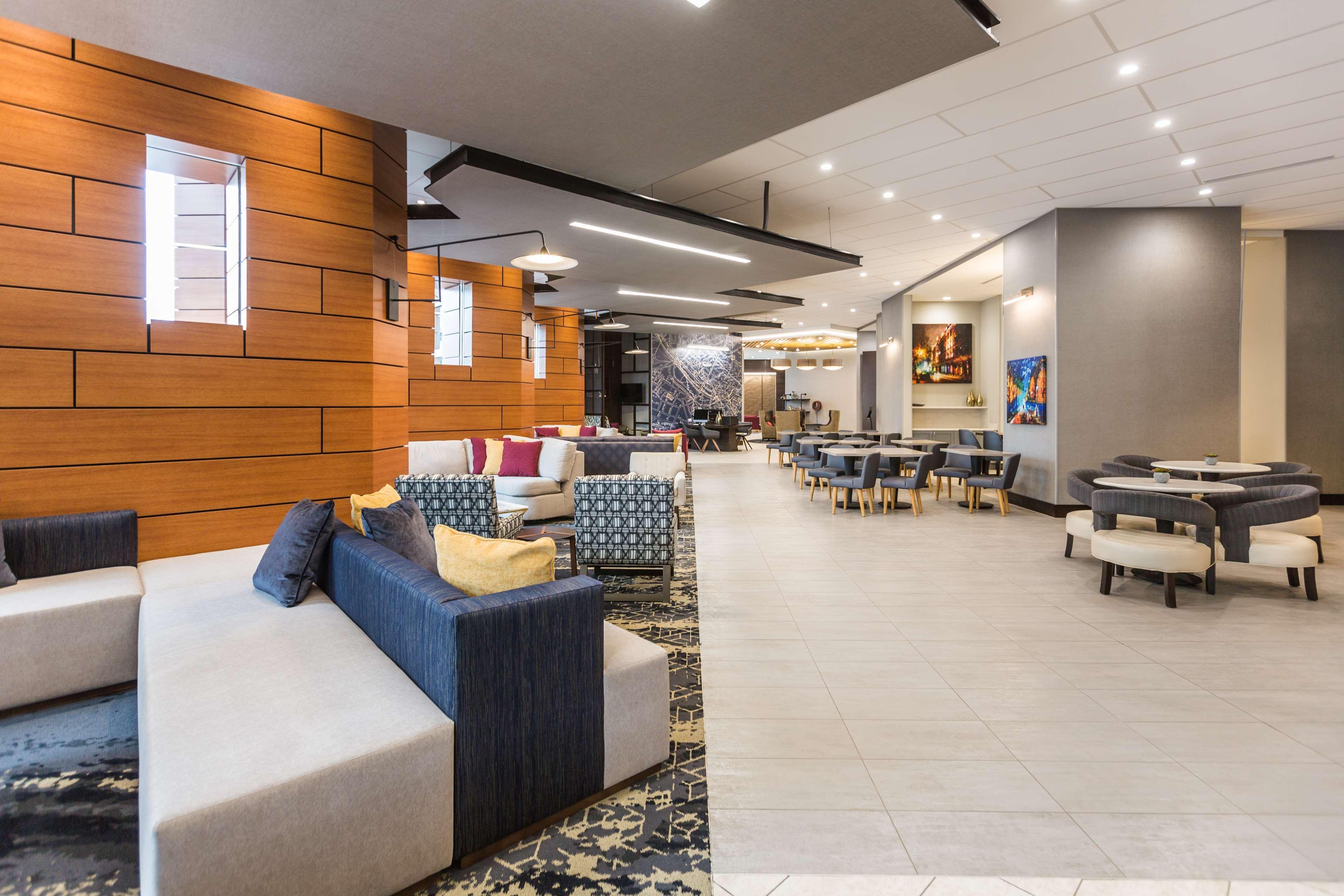 Hyatt Place Greenville Downtown Exteriör bild