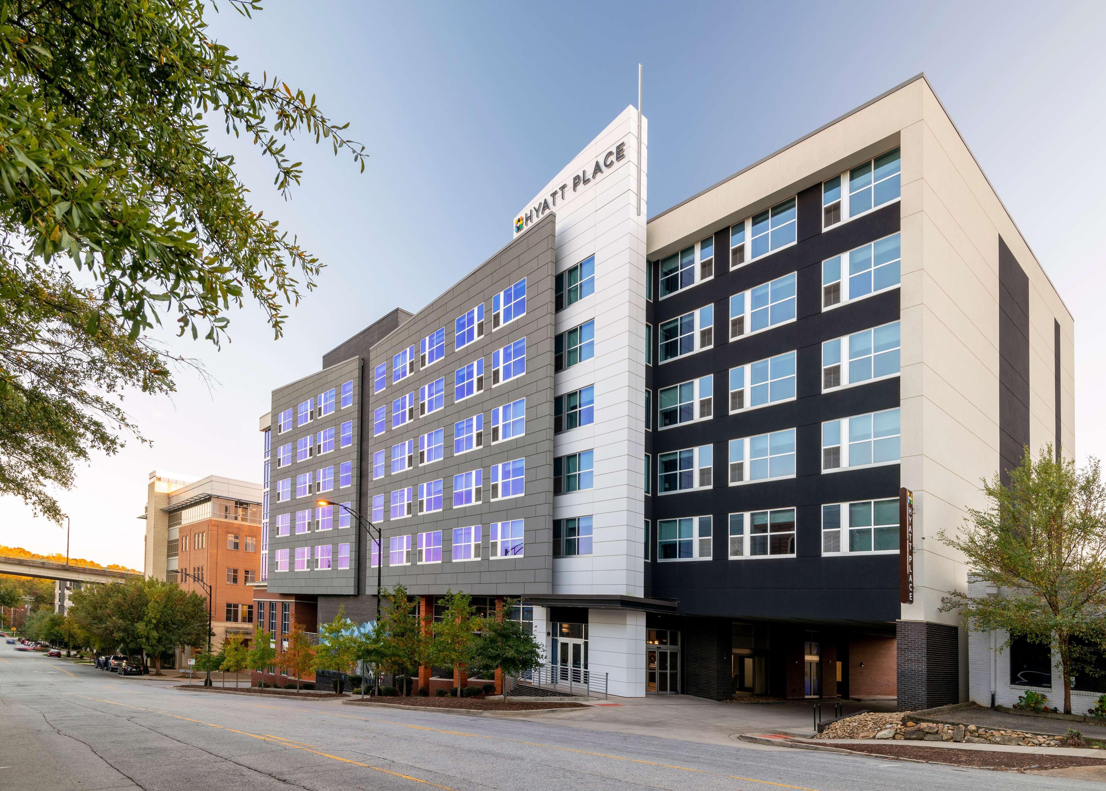 Hyatt Place Greenville Downtown Exteriör bild