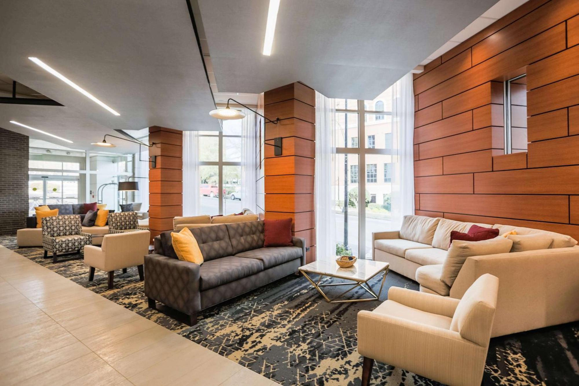 Hyatt Place Greenville Downtown Exteriör bild